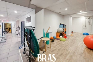 Local d'activité - 180m²