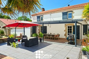 Maison - 299m²