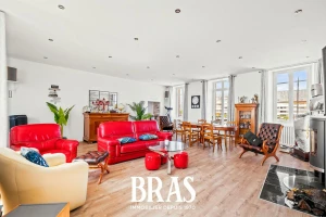 Maison de ville - 200m²