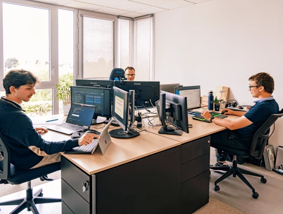 Devenir technicien(ne) informatique et réseaux : rôle, missions et perspectives