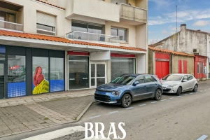 Local commercial - 93m²