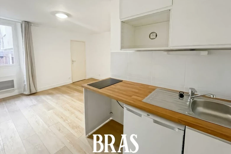 Appartement 1 pièce 18 m² · à Nantes · 18 m² · 498 €/mois
