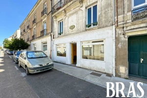 Local d'activité - 90m²