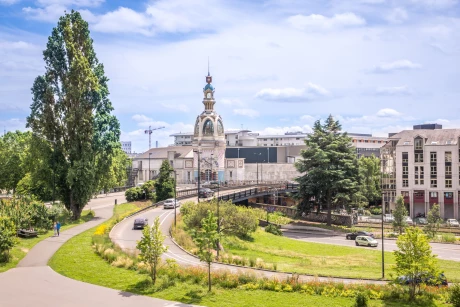 AdobeStock_128268587-min