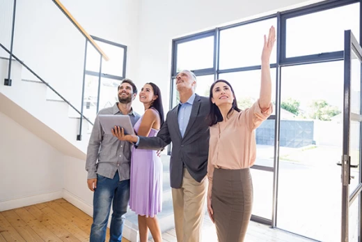 Faut-il vendre avant d'acheter ou acheter avant de vendre ?